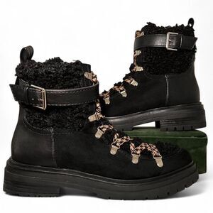 Black Combat Snow Boots Women’s 10